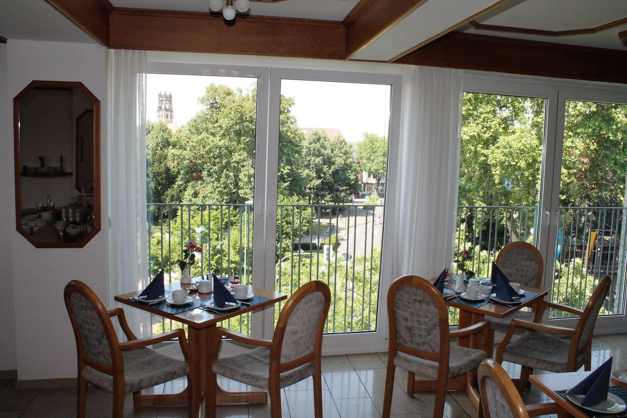 Hotel Windthorst มึนสเทอร์ ภายนอก รูปภาพ